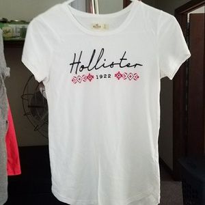 Hollister jeans t shirt size small